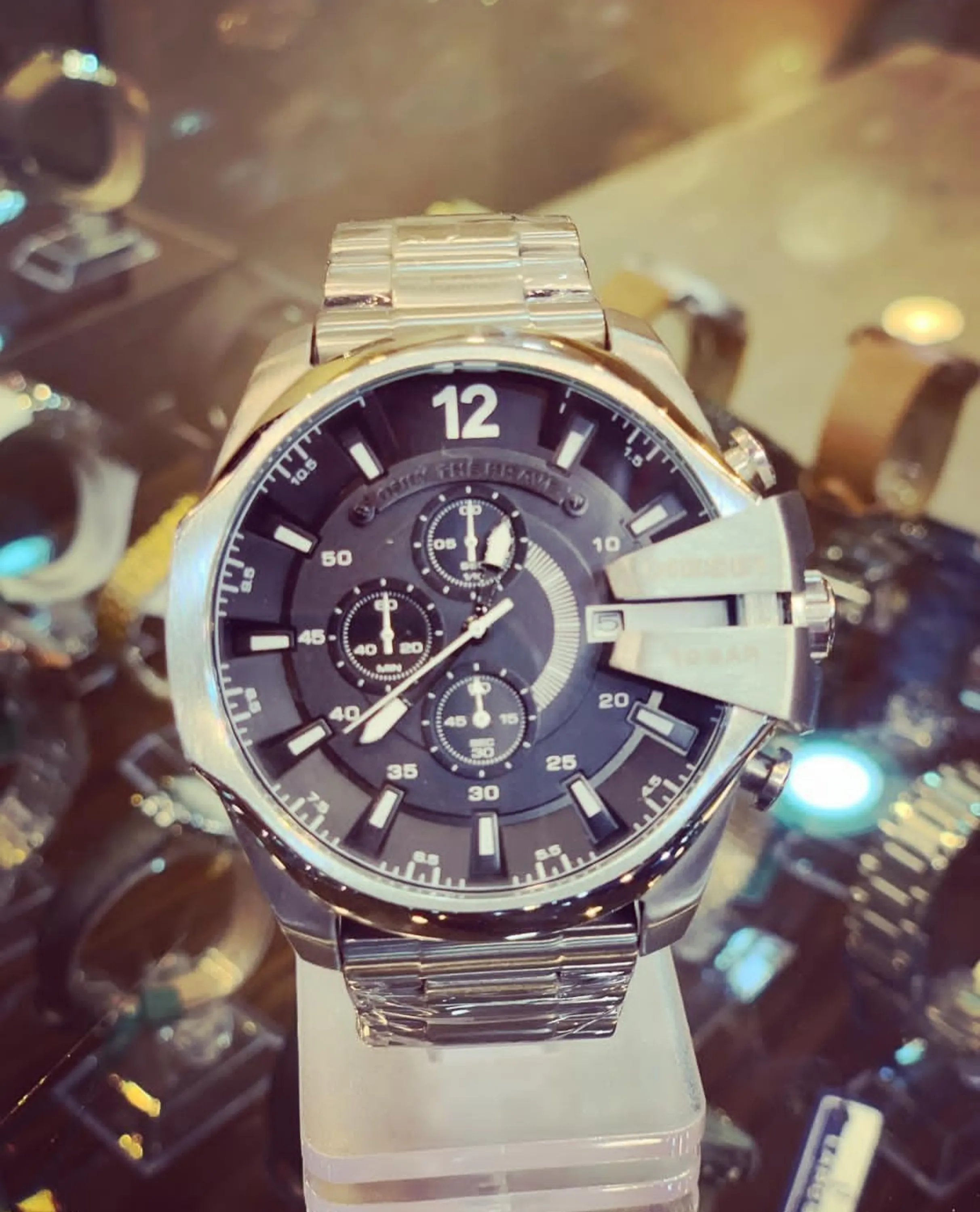 ساعت دیزل مردانه ساعت دیزل مردانه