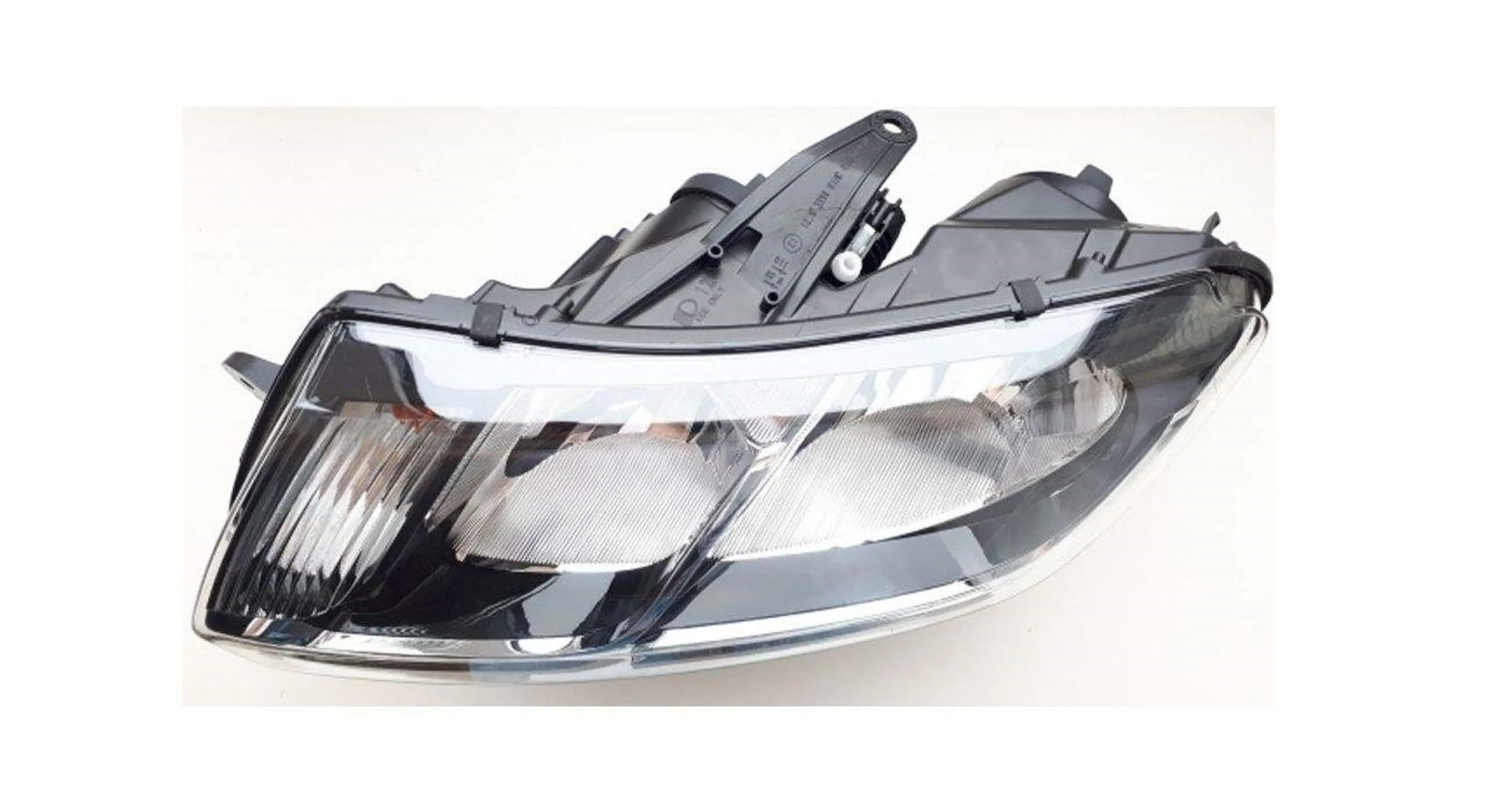 چراغ جلو راست رنو سیمبل