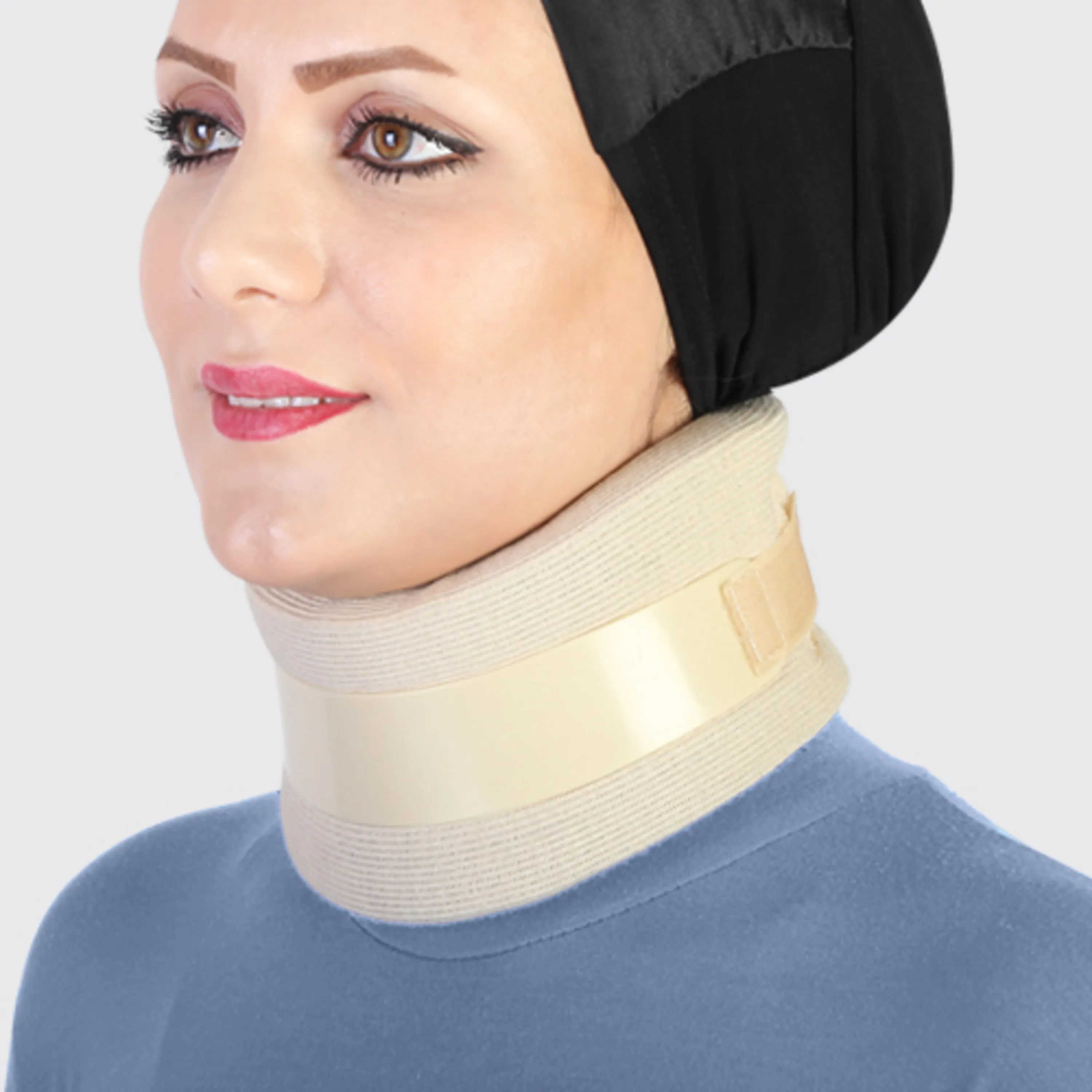 گردنبند طبی نیمه سخت  طب و صنعتSemi Rigid Cervical Collar گردنبند طبی نیمه سخت  طب و صنعتSemi Rigid Cervical Collar