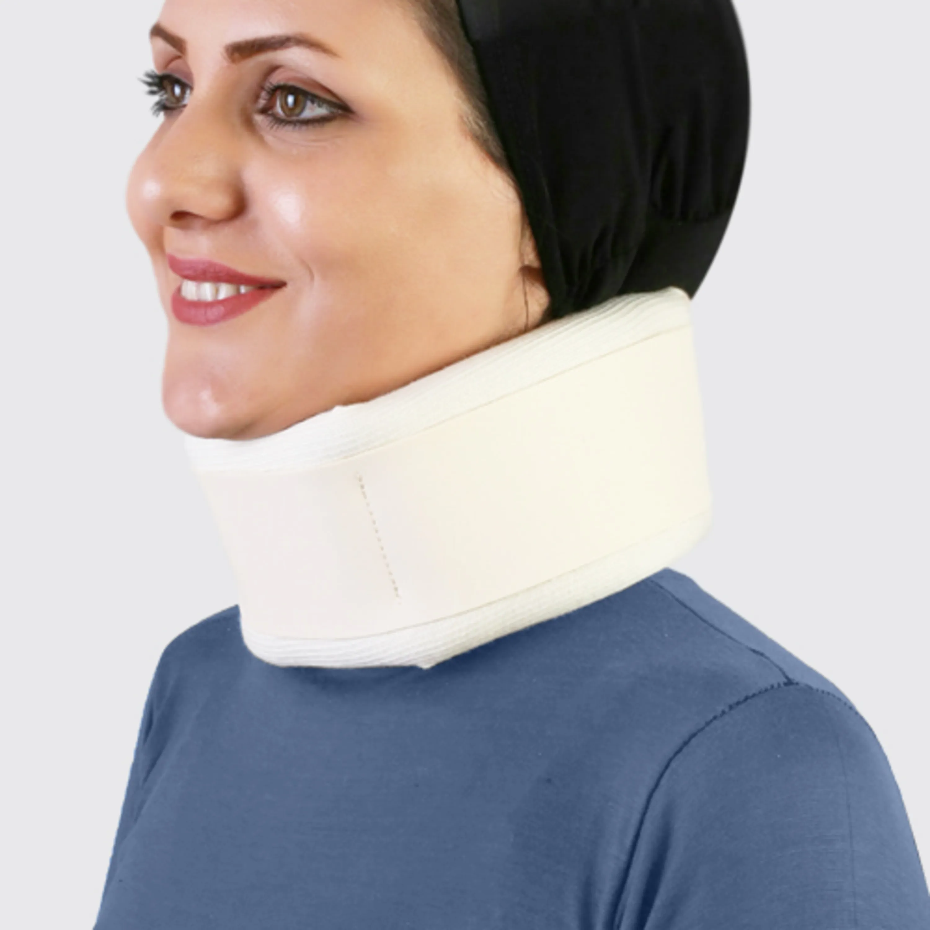 گردنبند طبی اسفنجی  طب و صنعت Soft Cervical Collar گردنبند طبی اسفنجی  طب و صنعت Soft Cervical Collar