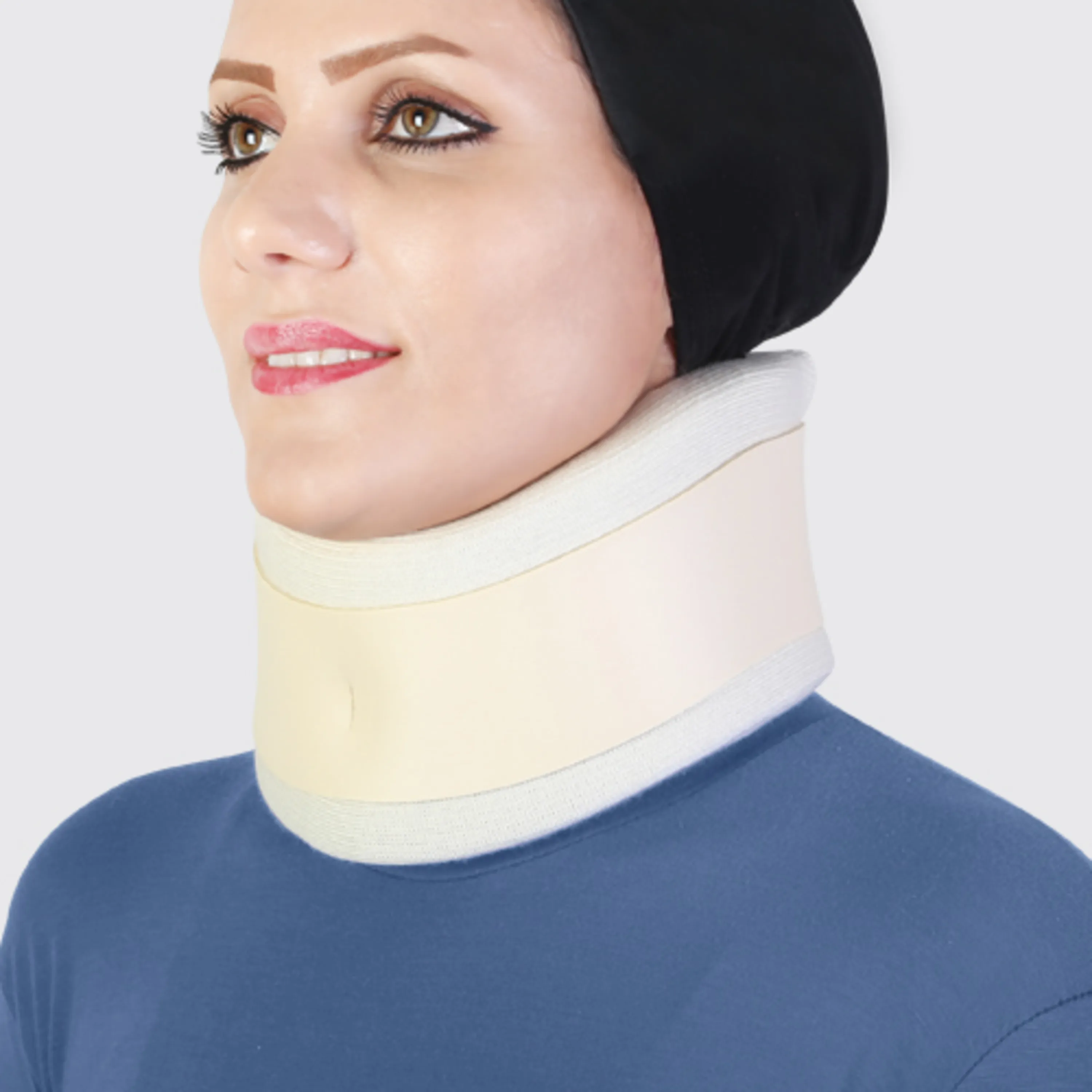 گردنبند طبی اسفنجی قوس دار  طب و صنعت Form Fit Soft Cervical Collar گردنبند طبی اسفنجی قوس دار  طب و صنعت Form Fit Soft Cervical Collar