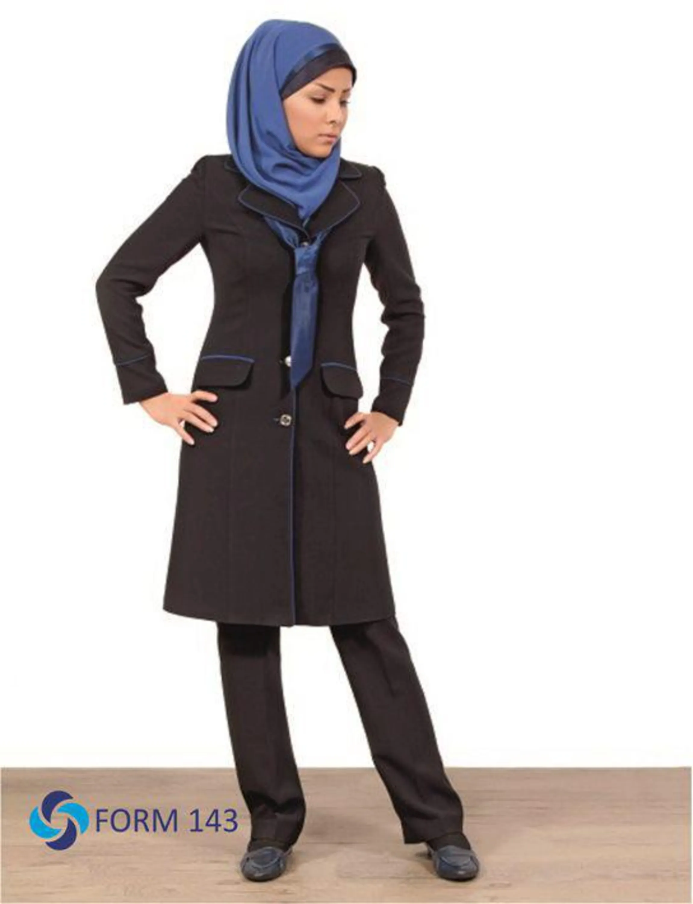 مانتو و شلوار اداری مدل یقه انگلیسی فاستونی. مغزی دار کد 143 مانتو و شلوار اداری مدل یقه انگلیسی فاستونی. مغزی دار کد 143